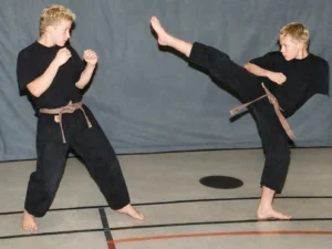2001 11 28 Talent Fleiss Und Ein Super Trainer Kampf Karate
