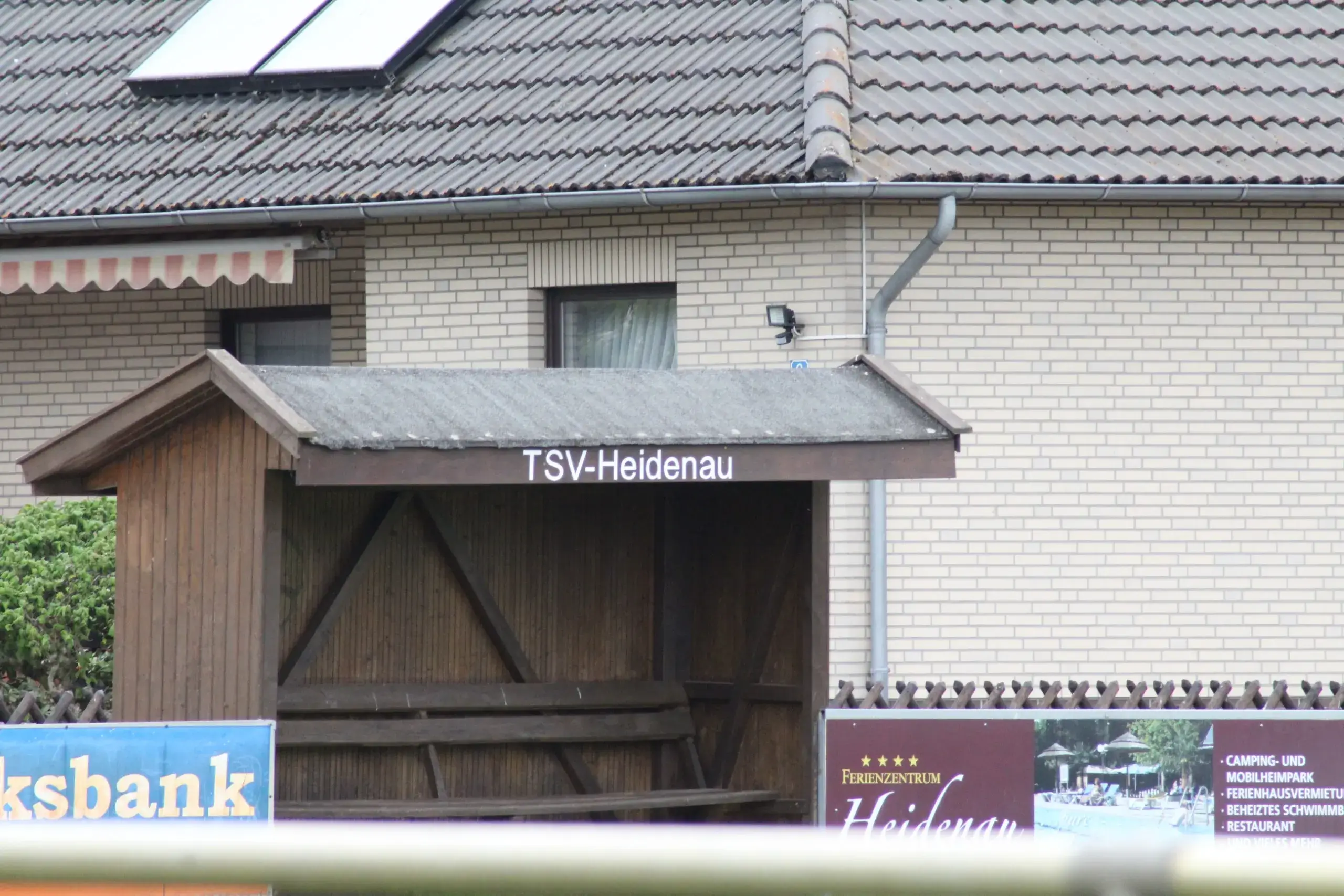 Tsv Heidenau Sportplatz Duden Unterstand Heimmannschaft